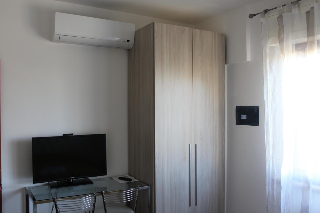 Le Pleiadi Aeroporto Bed & Breakfast